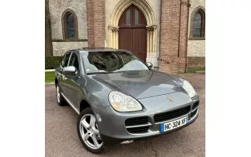 Porsche Cayenne La-Couture-Boussey