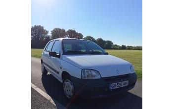 Renault clio Veigné