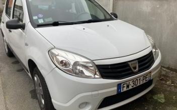 Dacia sandero Steenvoorde