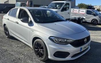 Fiat tipo Saint-Georges-de-Reneins