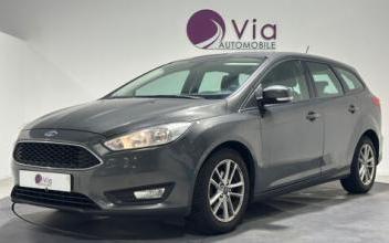 Ford focus Petite-Forêt