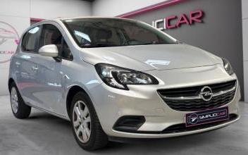 Opel Corsa Vulaines-sur-Seine