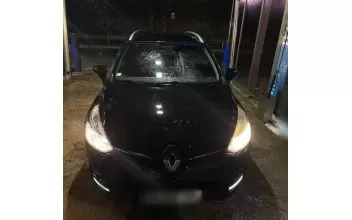 Renault Clio Saint-Denis