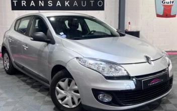 Renault megane iii La-Chapelle-des-Fougeretz