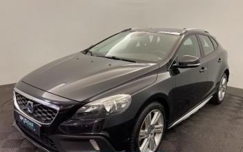 VOLVO V40 CROSS COUNTRY Montévrain