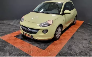 Opel Adam Cernay