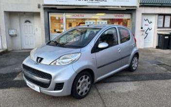 Peugeot 107 Saint-Barthélemy-d'Anjou