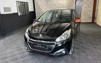 Peugeot 208 Ollioules