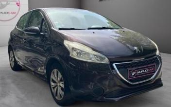 Peugeot 208 Paris