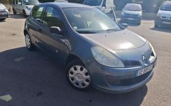 Renault clio Bompas