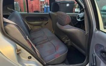 Renault clio ii Les-Essarts-le-Roi