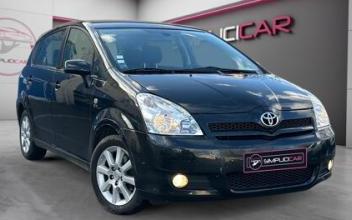 Toyota corolla verso Lagny-sur-Marne