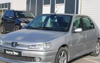 Peugeot 306 Peyrolles-en-Provence