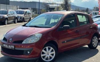 Renault Clio Saint-Martin-d'Hères