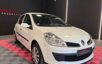 Renault clio iii Poisy