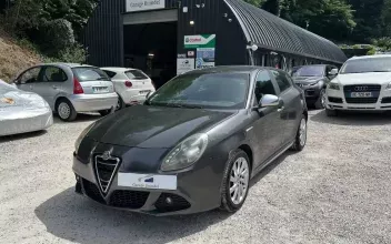 Alfa-romeo Giulietta Sathonay-Camp