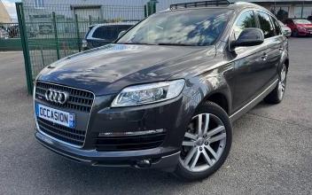 Audi Q7 Pierrelaye