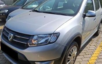 Dacia sandero Salaise-sur-Sanne