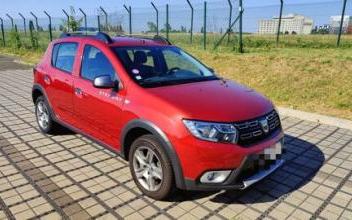 Dacia sandero Saint-Denis