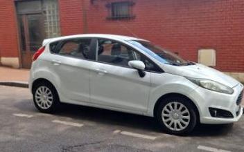 Ford fiesta Suresnes