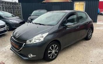 Peugeot 208 Avignon