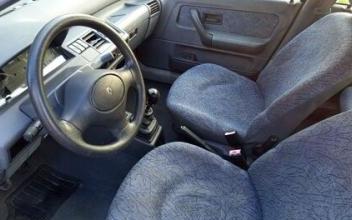 Renault clio Saint-Loubès