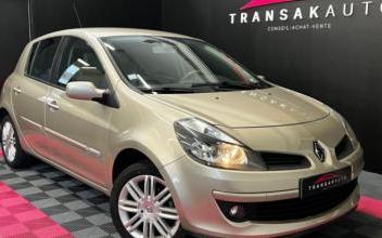 Renault Clio Lesménils