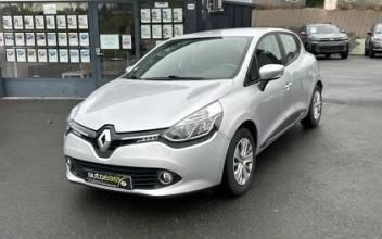 Renault clio L'Etrat