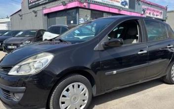 Renault clio Coignières