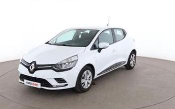 Renault clio Issy-les-Moulineaux