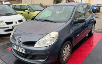 Renault clio iii Le-Blanc-Mesnil