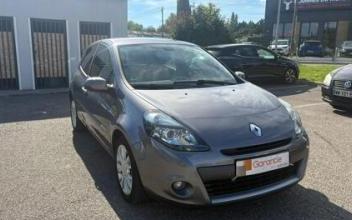 Renault clio iii Salon-de-Provence