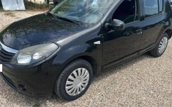 Dacia sandero Armeau