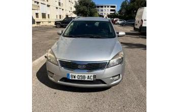 Kia ceed sw Nîmes