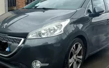Peugeot 208 Montfermeil
