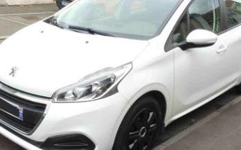 Peugeot 208 Villetaneuse