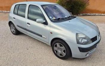 Renault clio ii Saint-Jean-d'Ardières