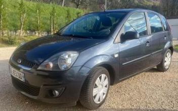 Ford fiesta Saint-Gervais