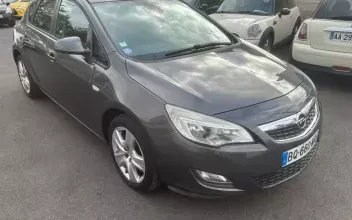Opel Astra Villeneuve-Saint-Georges