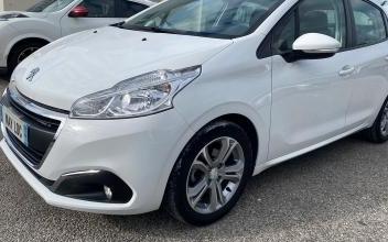Peugeot 208 Entraigues-sur-la-Sorgue