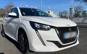 Peugeot 208 Bron