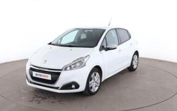 Peugeot 208 Issy-les-Moulineaux