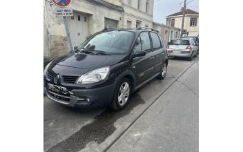 Renault scenic ii Saint-Estèphe