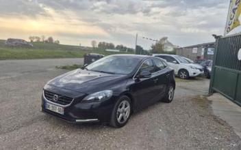 Volvo v40 Magny-en-Vexin