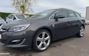 Opel Astra Monéteau