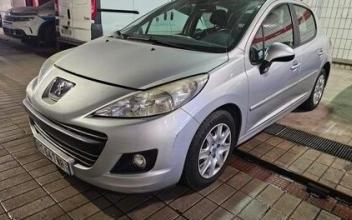 Peugeot 207 Saint-Denis
