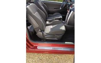 Peugeot 207 cc La-Flèche