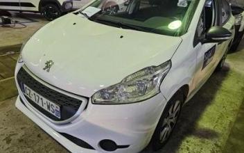 Peugeot 208 Saint-Denis