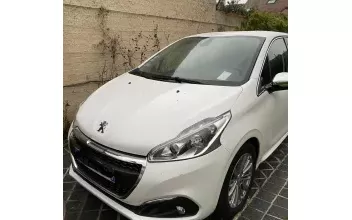 Peugeot 208 Montesson