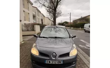 Renault Clio Saint-Priest